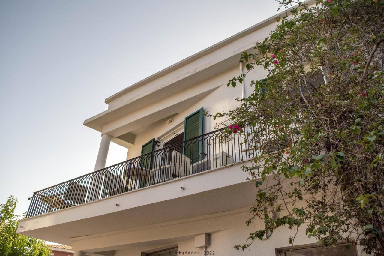 Platyforos, In City Central Of Zakynthos Exterior photo